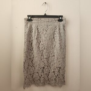 Tiffany Chou Womens Lace Overlay Floral Pencil Skirt Scalloped Light Gray Size 2